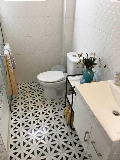 One Bedroom Apt 30 Steps From Prime Beach Generator Parking Included San Juan Bagian luar foto